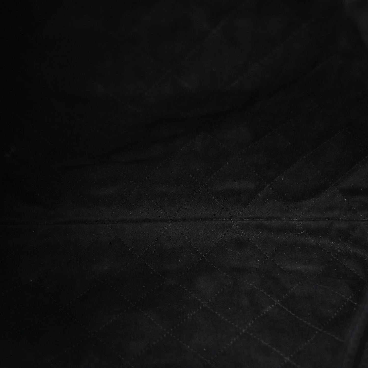 Shiny Calfskin Quilted Small Chanel 22 So Black