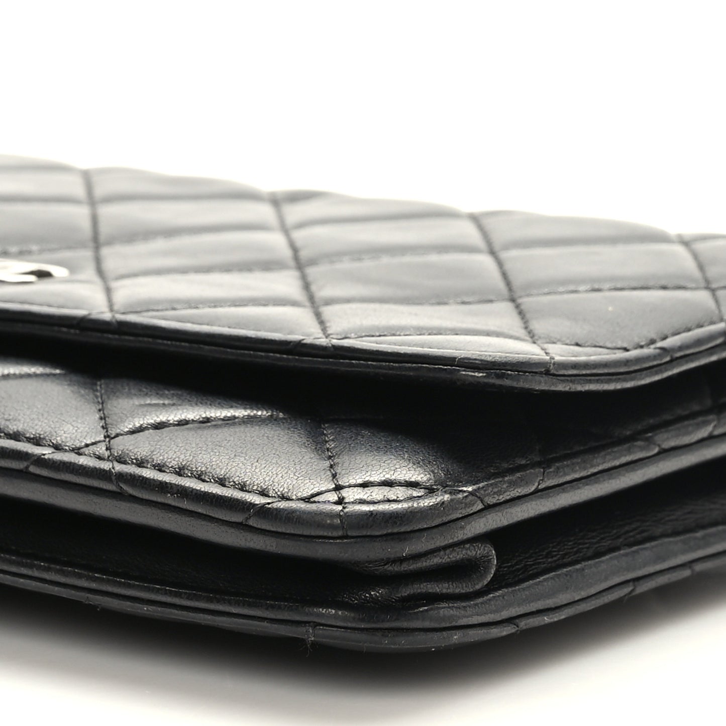 Lambskin Quilted Wallet On Chain WOC Black