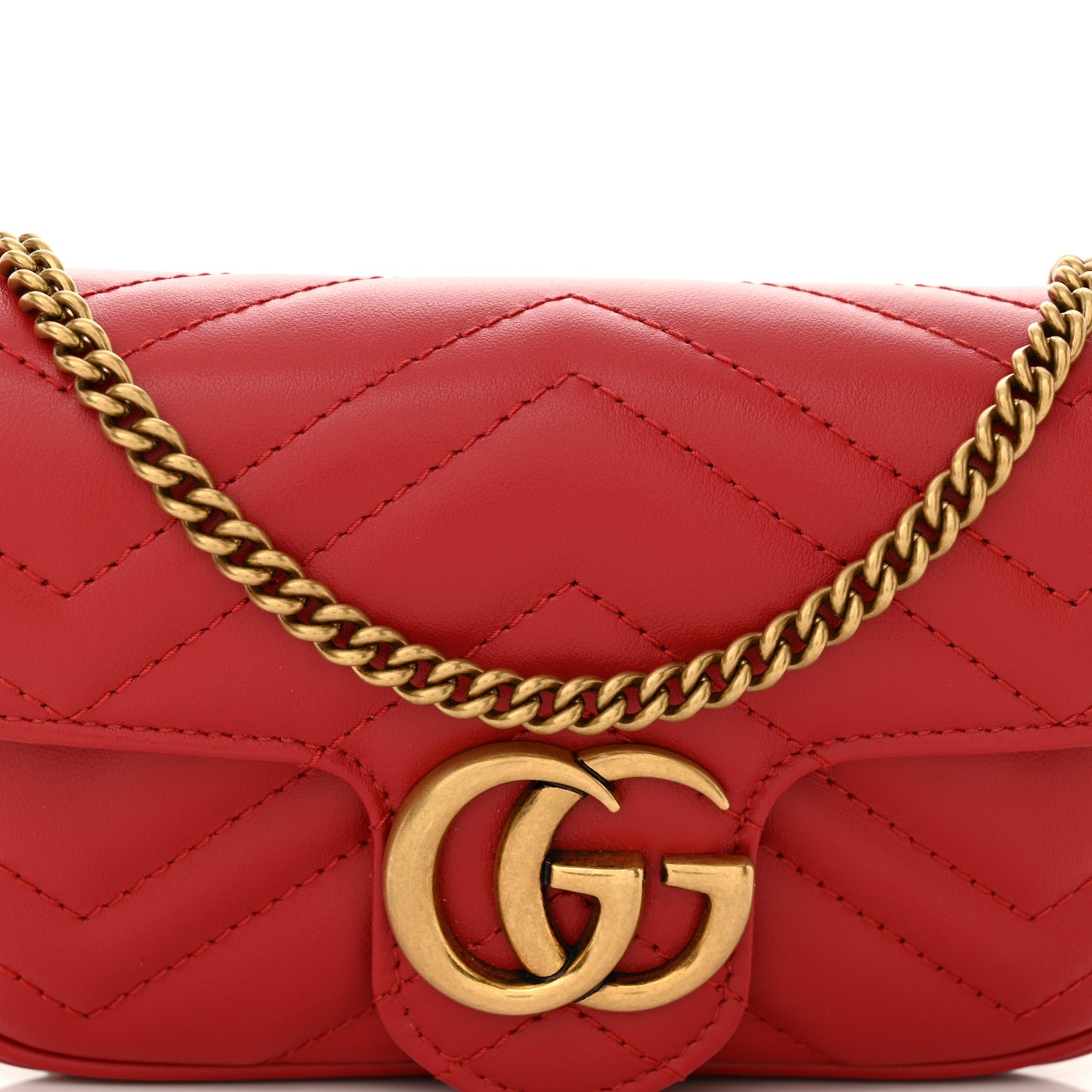 Calfskin Matelasse Super Mini GG Marmont Shoulder Bag Hibiscus Red