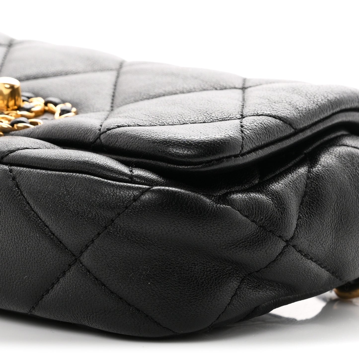 Lambskin Quilted Chanel 19 Waist Bag Black