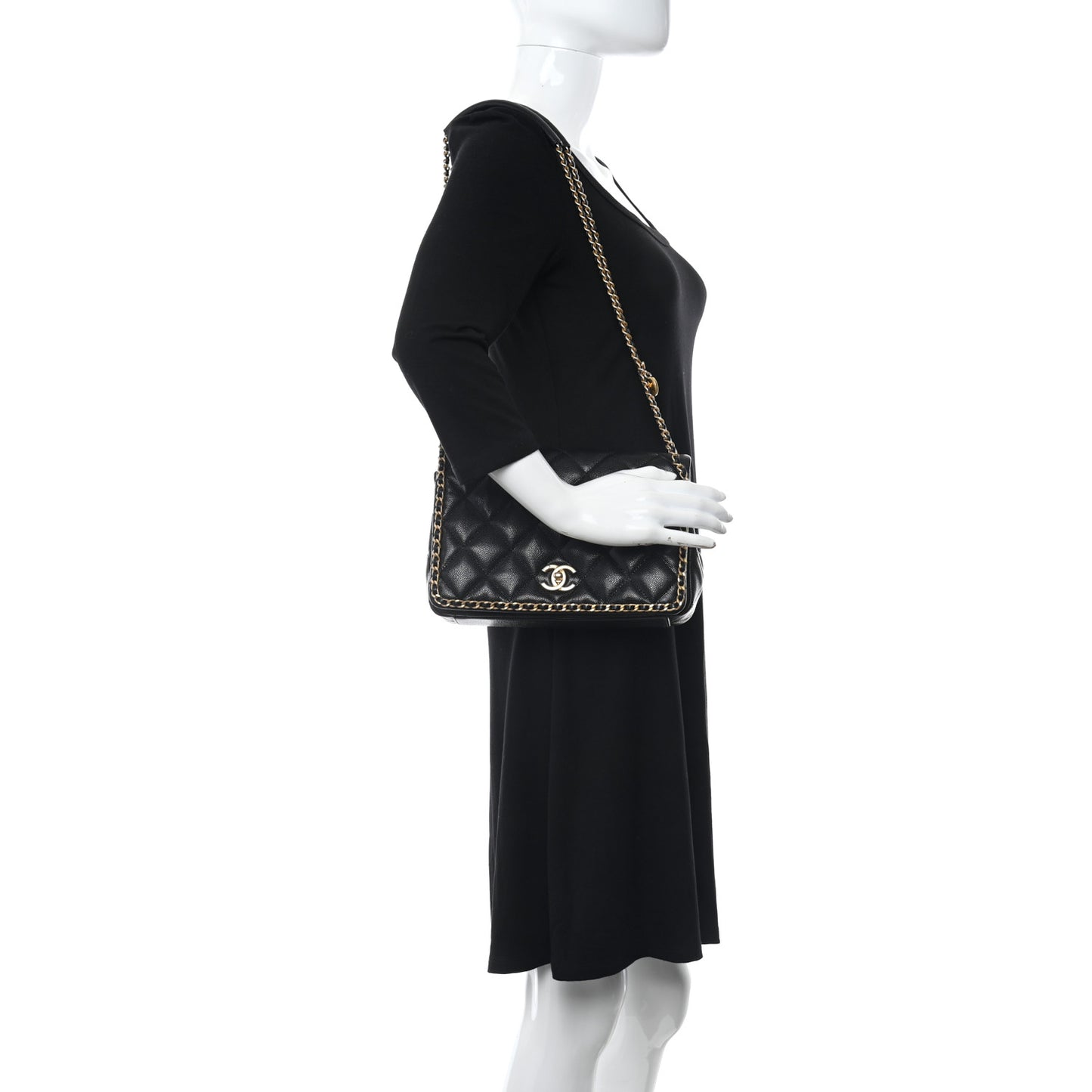 Caviar Quilted Never Ending Chain Flap Black