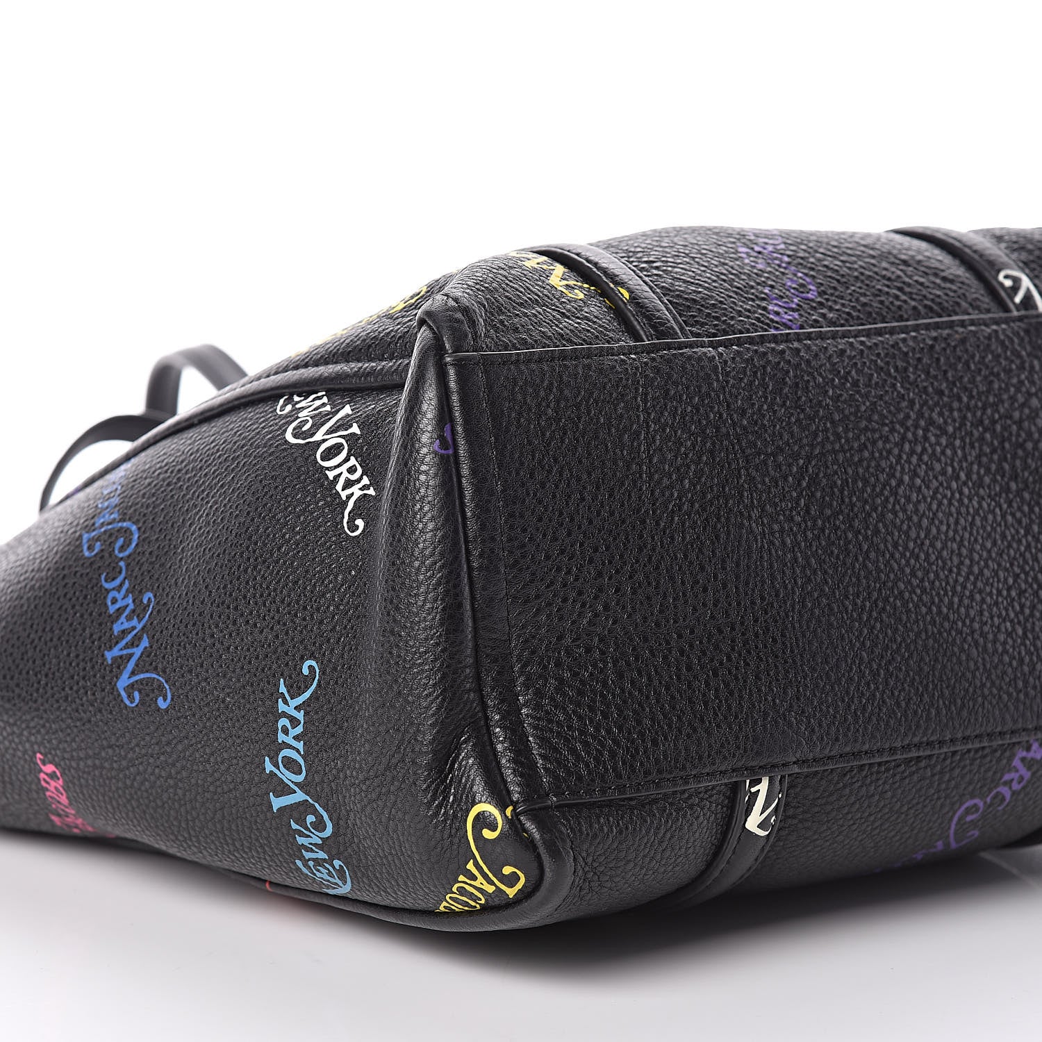 Marc Jacobs X New York Magazine Grained Calfskin The Tag Tote Black 8 of 9
