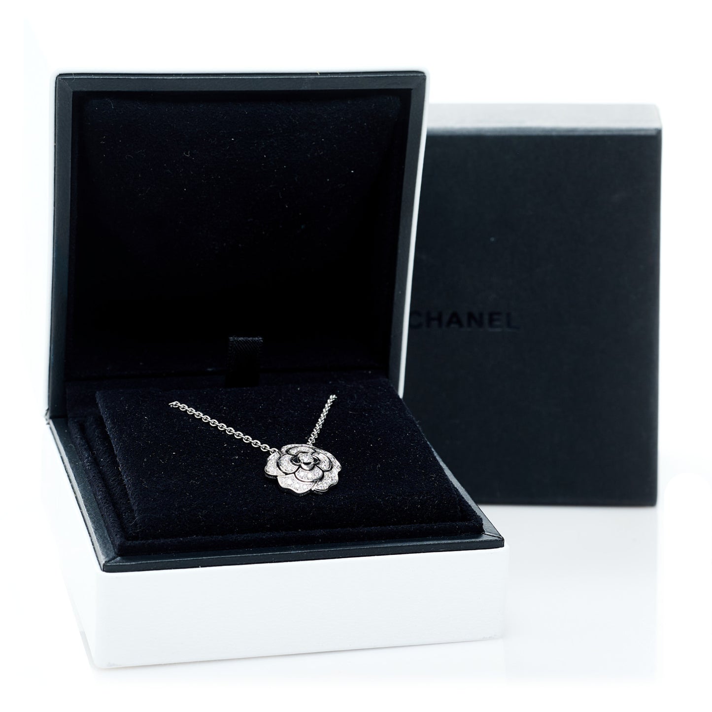 18K White Gold Diamond Bouton de Camelia Pendant Necklace