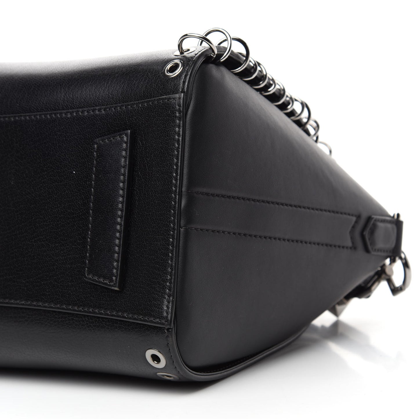 Sugar Goatskin Small Eyelet Antigona Black