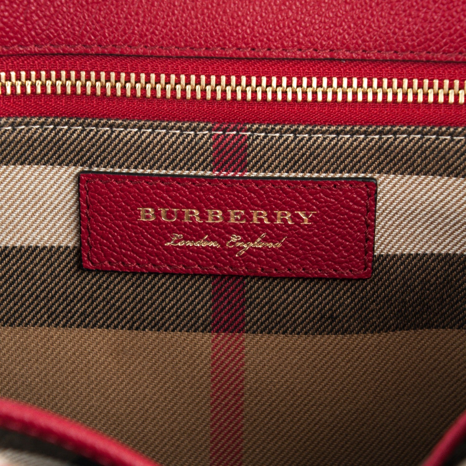 Burberry Soft Grain Medium Buckle Tote Parade Red 6 of 8