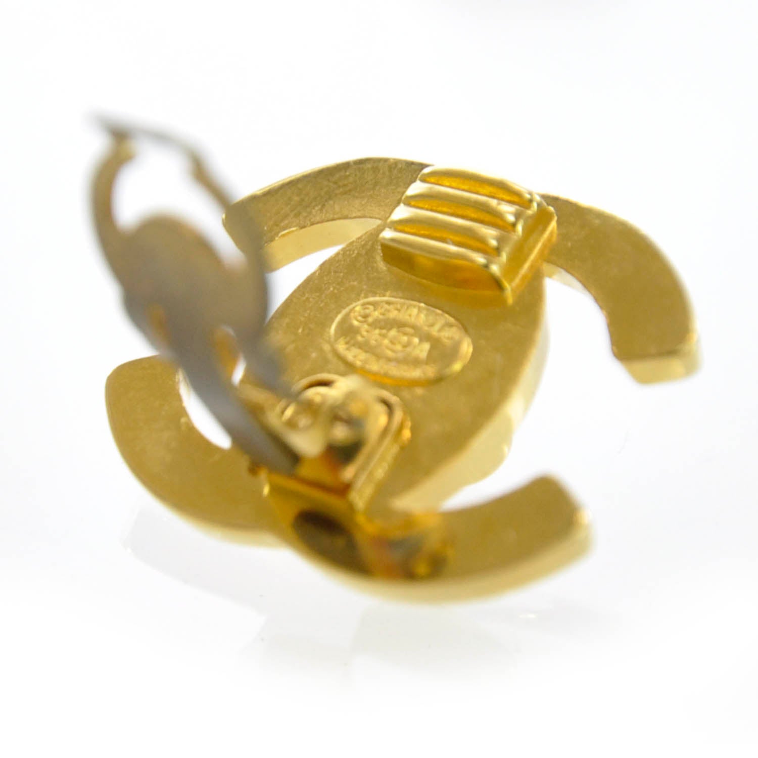 Chanel Metal CC Turnlock Clip On Earrings Gold 3 of 4