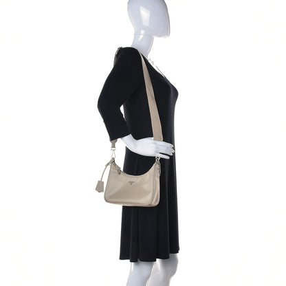 Prada Re-Nylon Saffiano Re-Edition 2005 Shoulder Bag Deserto 2 of 13