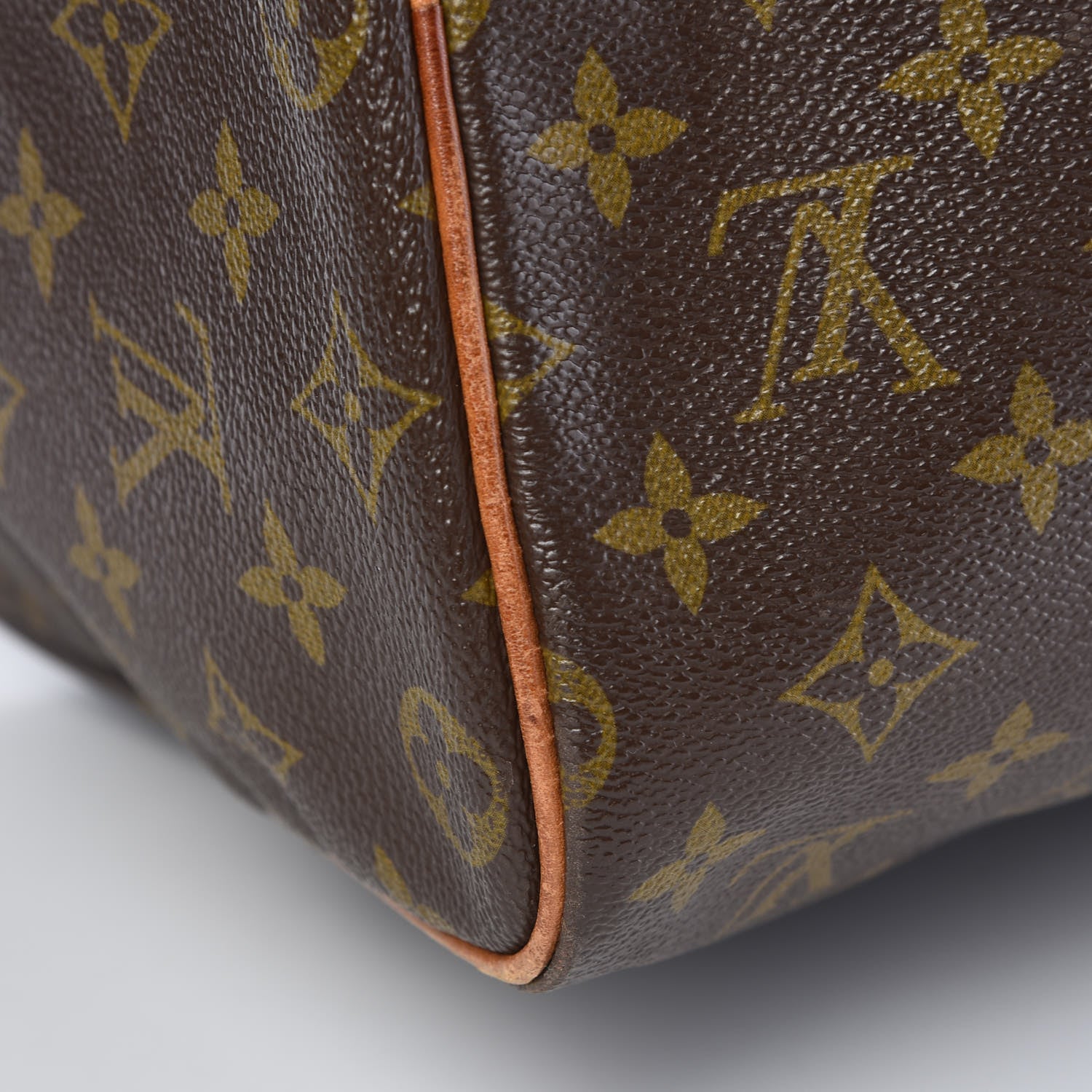 Louis Vuitton Monogram Keepall 45 18 of 20
