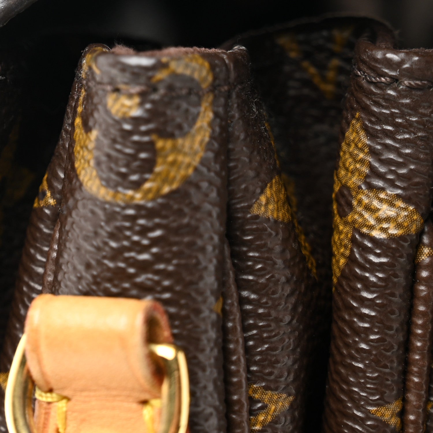 Louis Vuitton Monogram Pochette Metis 11 of 13