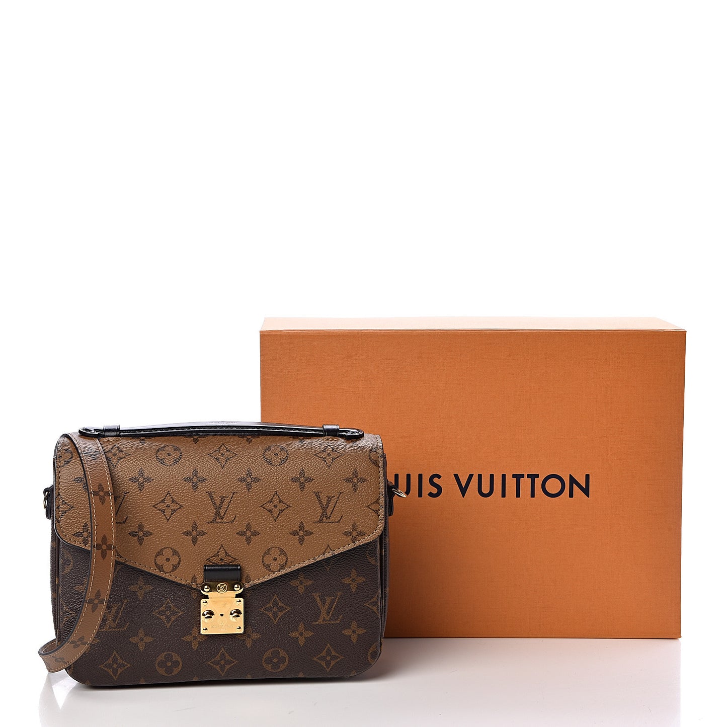 Reverse Monogram Pochette Metis