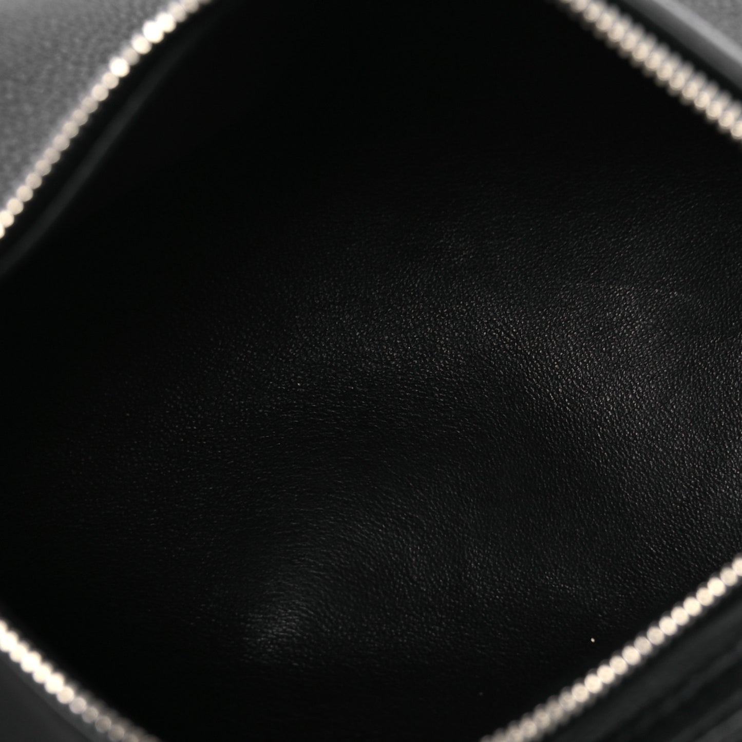 Grained Calfskin 90's Bag Black