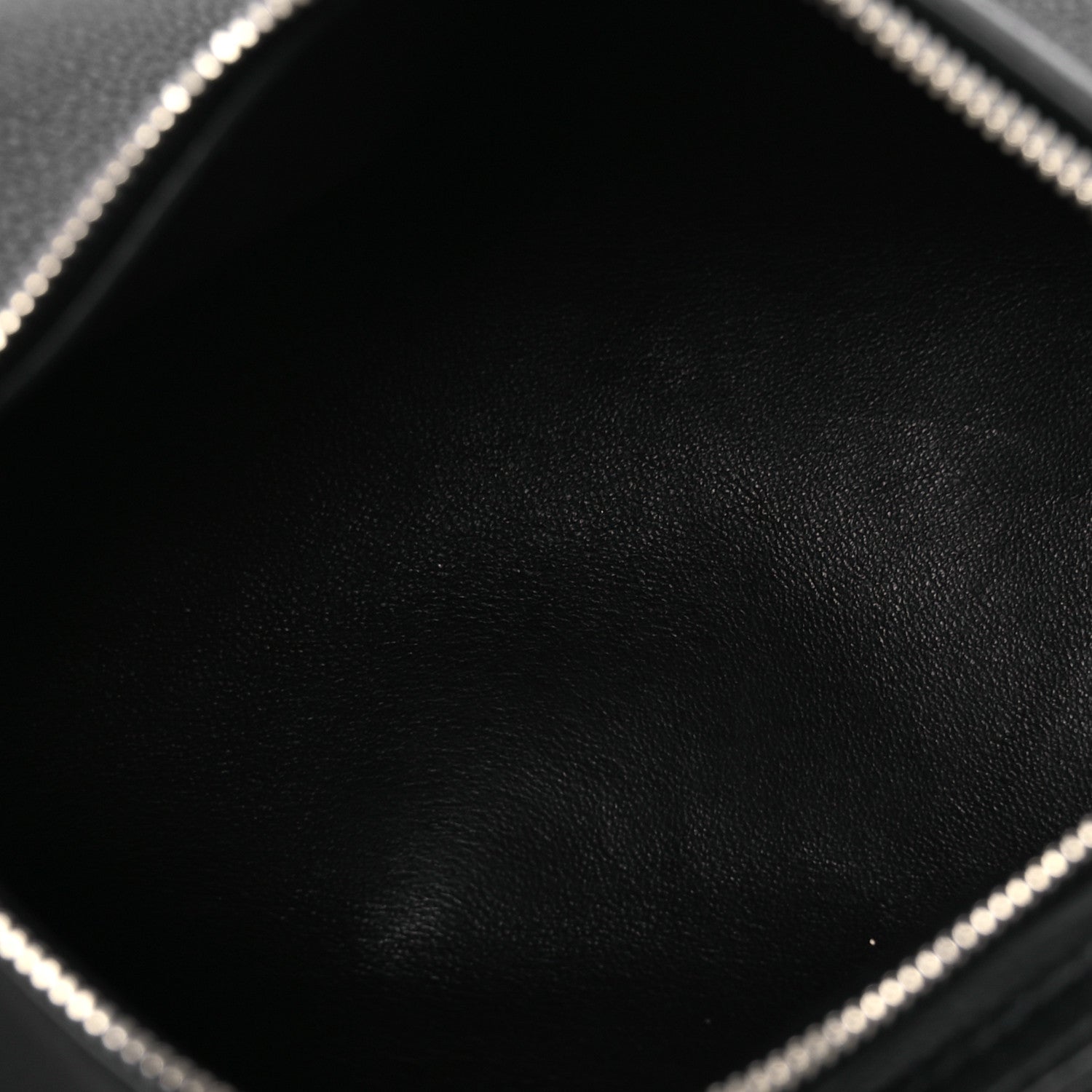 The Row Grained Calfskin 90's Bag Black 5 of 9