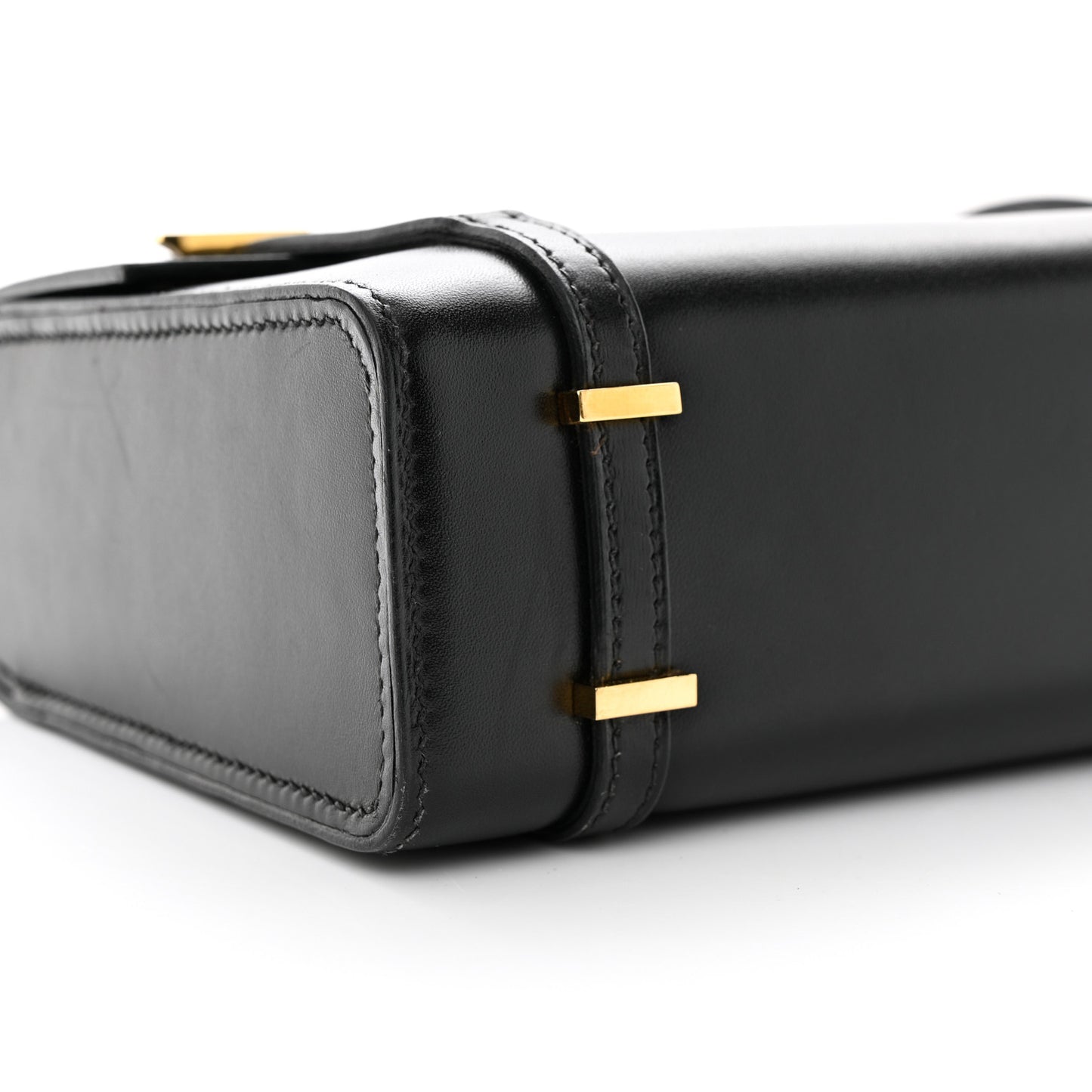 Chamonix Claquette Shoulder Bag Black