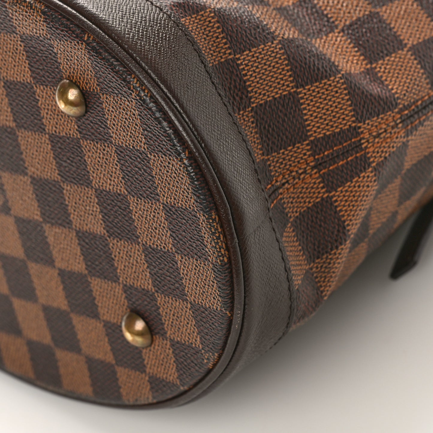 Damier Ebene Marais Bucket 23