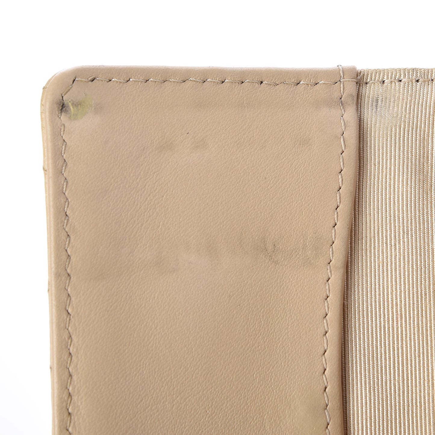 Caviar Quilted 6 Key Holder Beige