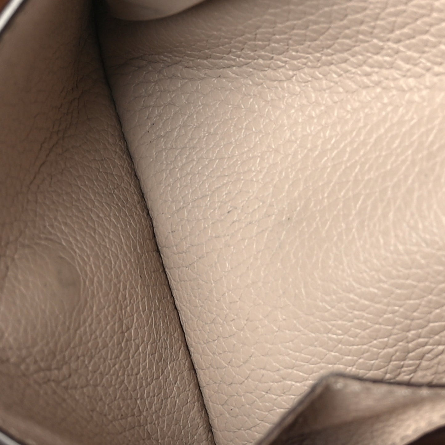 Calfskin Lockmini Wallet Greige