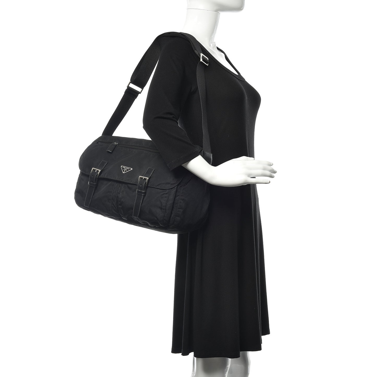 Nylon Vela Messenger Bag Black