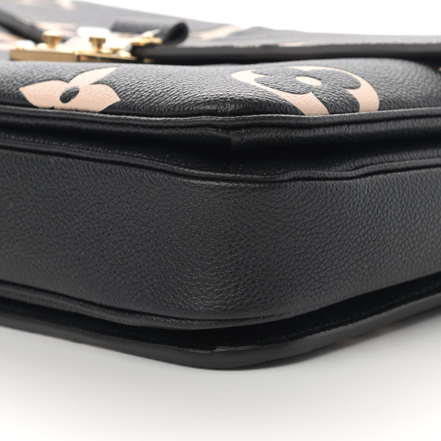 Louis Vuitton Empreinte Monogram Giant Pochette Metis Black Beige 10 of 10
