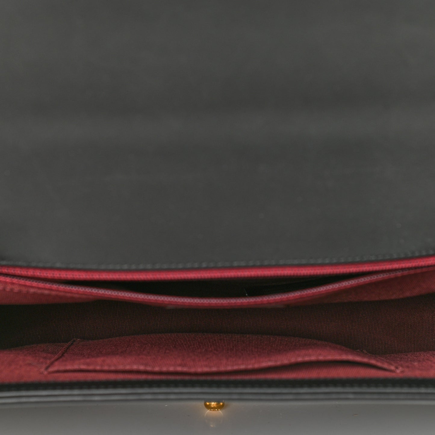 Calfskin Caviar Suede Chevron New Medium Boy Flap Black