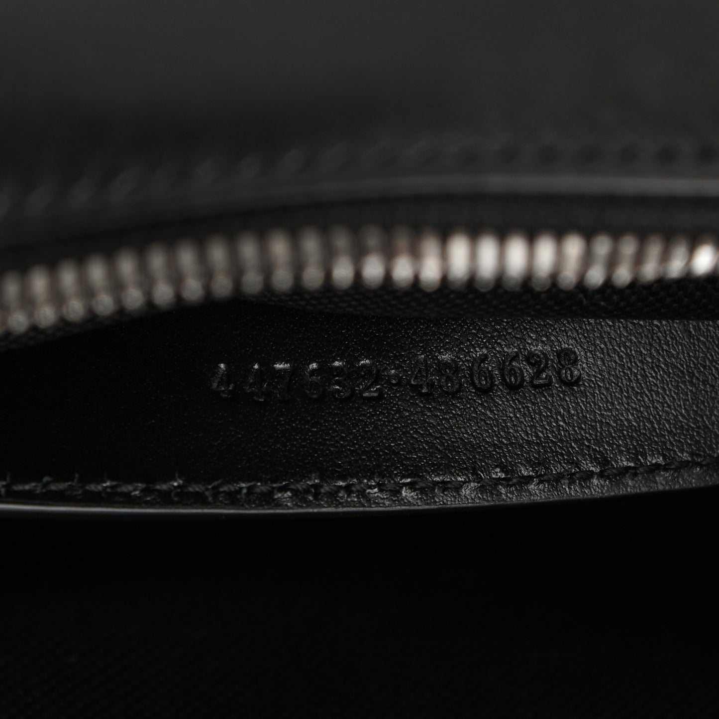 Calfskin Matelasse Monochrome Small GG Marmont Chain Shoulder Bag Black