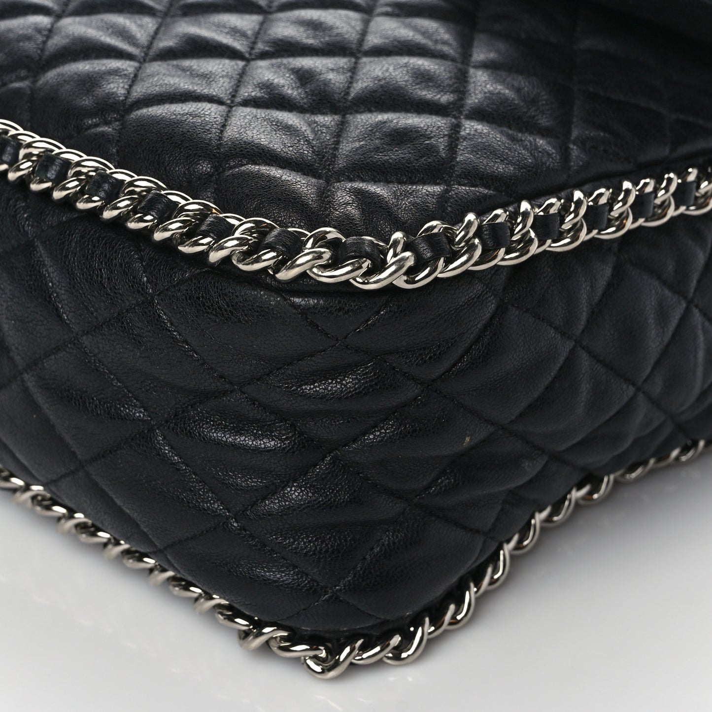 Washed Lambskin Quilted Maxi Chain Around Flap Black