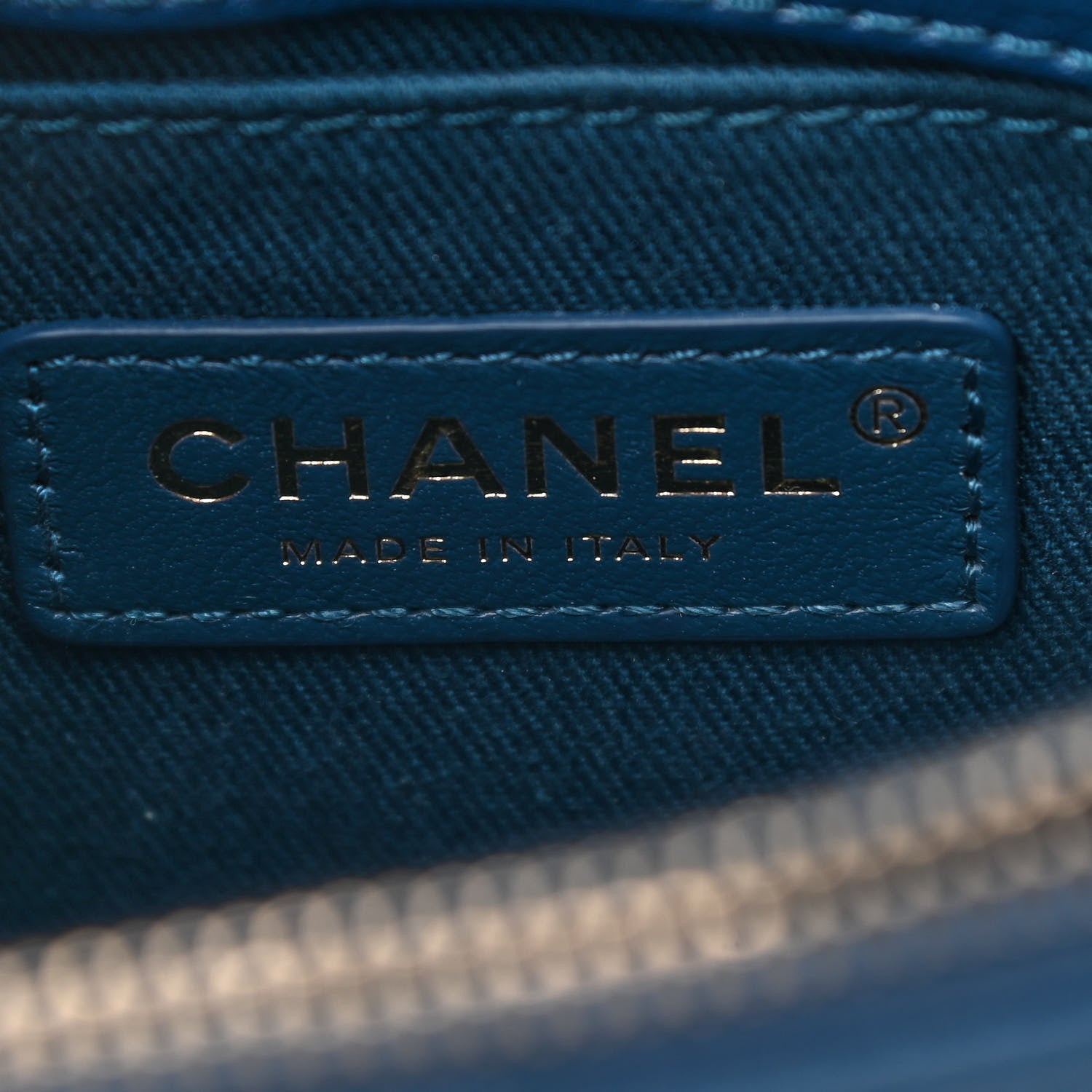 Chanel Shiny Calfskin Goatskin Quilted Medium Coco Curve Messenger Flap Navy 5 of 10