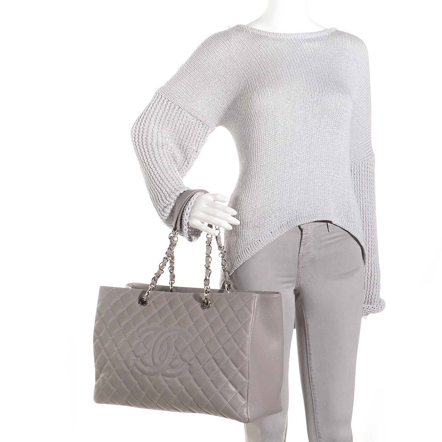 Caviar XL Grand Shopping Tote GST Light Grey