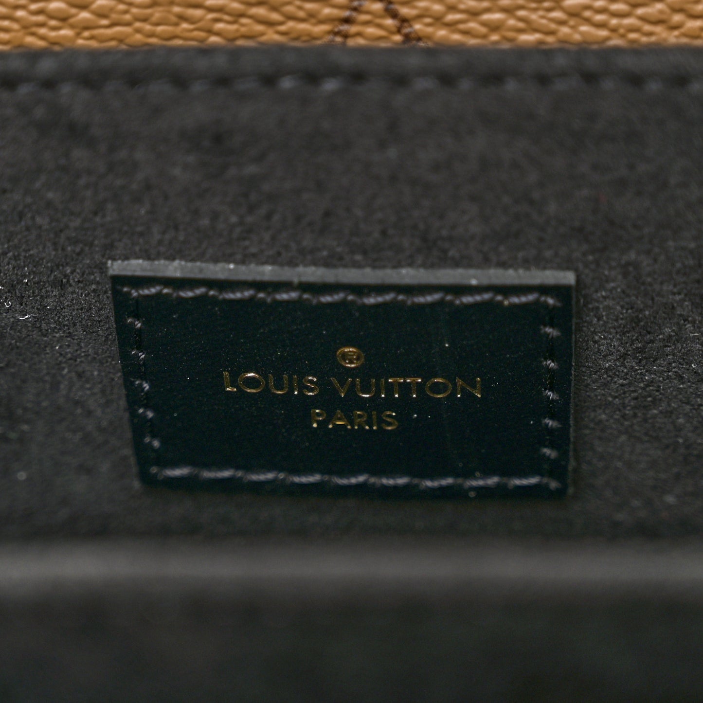 Reverse Monogram Pochette Metis