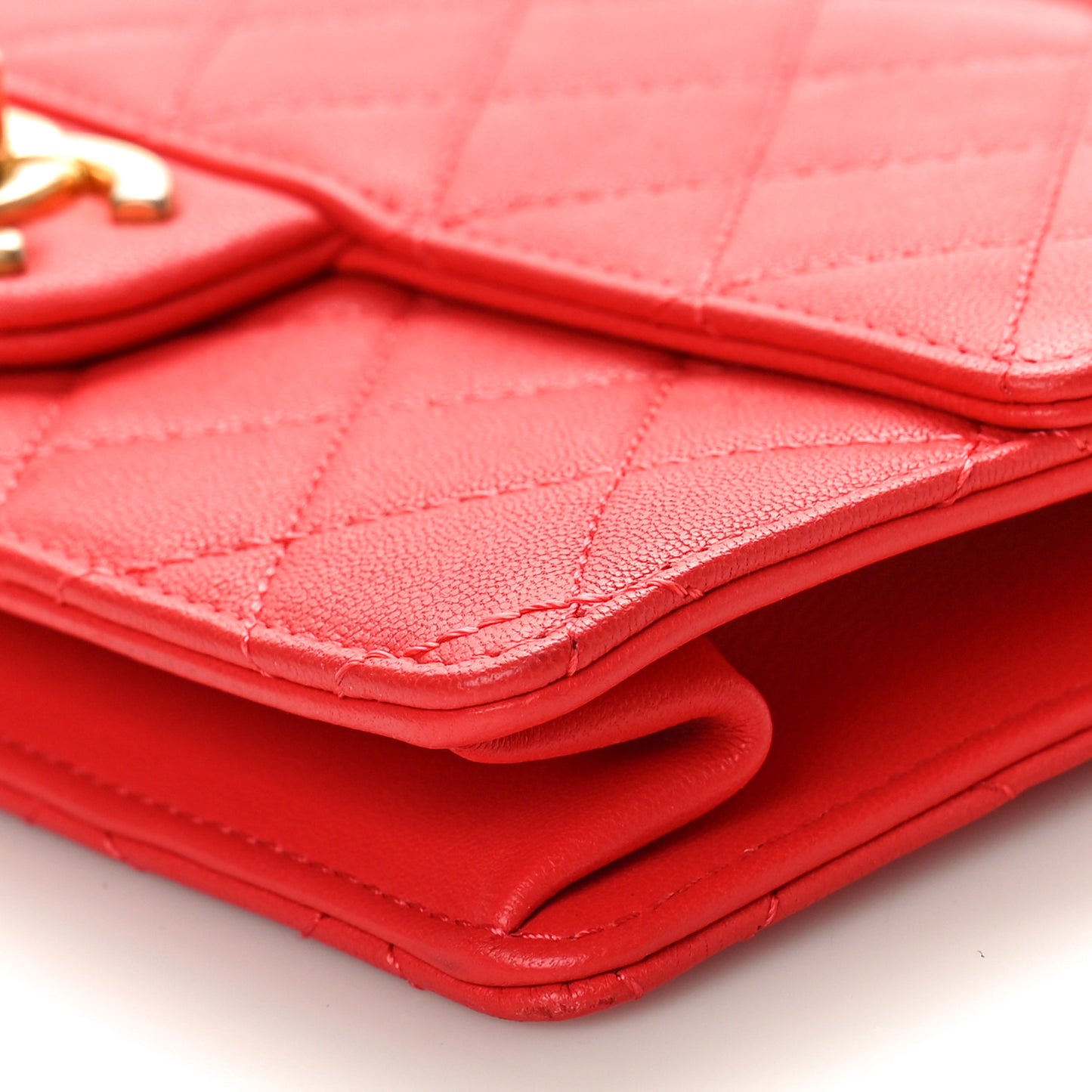 Lambskin Quilted Large Pearl Chain Flap Bag Red