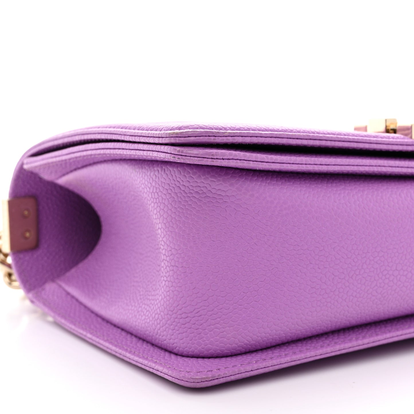 Caviar Quilted Medium Boy Flap Purple