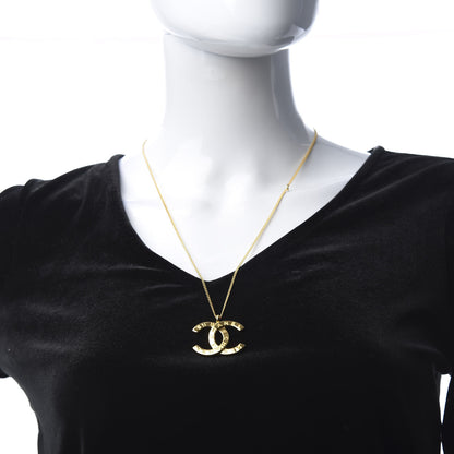 Chanel Metal CC Paris Button Necklace Gold 2 of 5