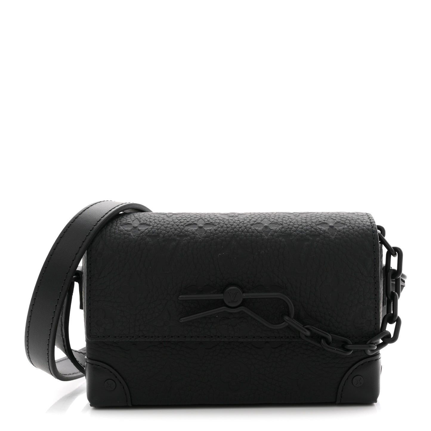 Taurillon Monogram Steamer Wearable Wallet Black