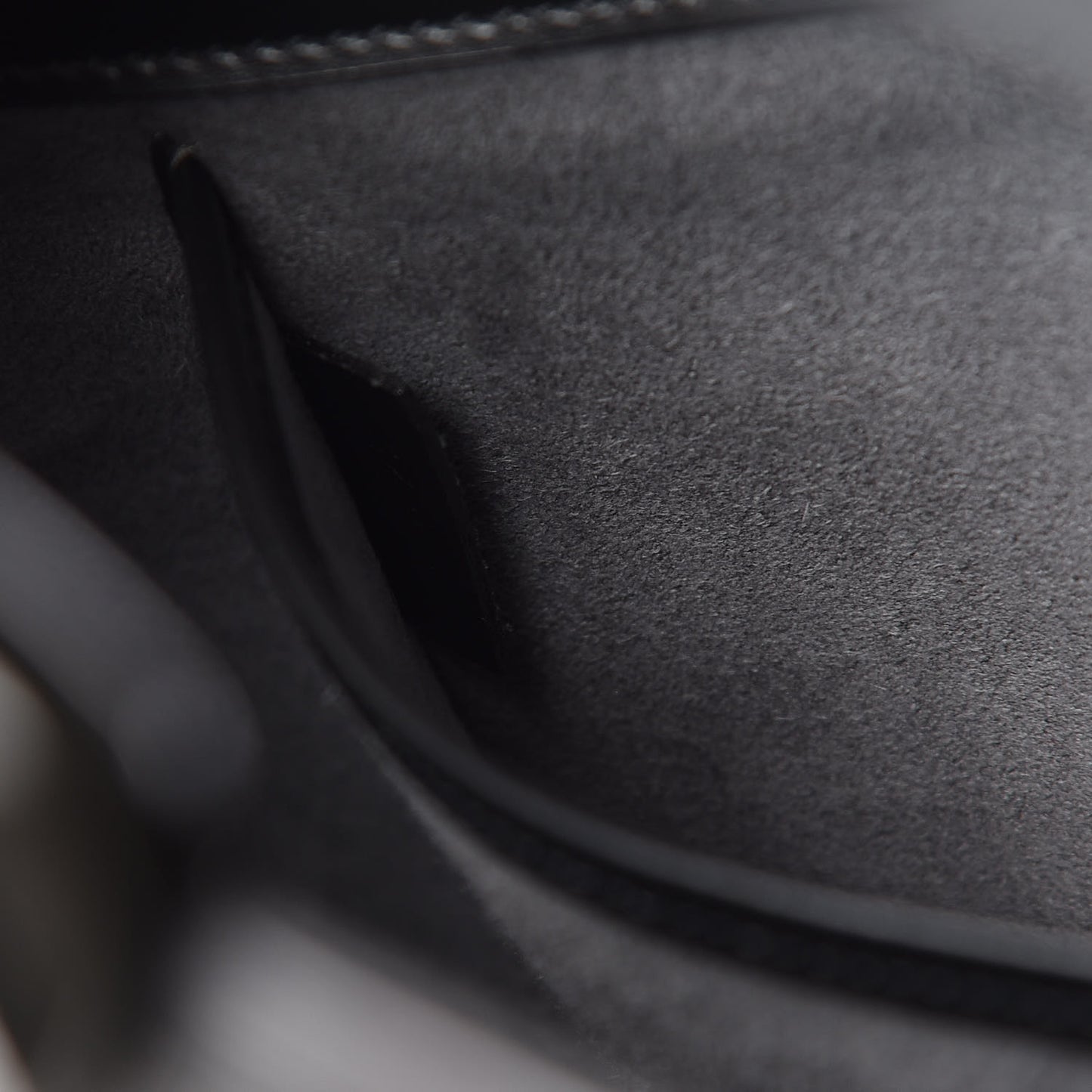 Epi Reverie Black