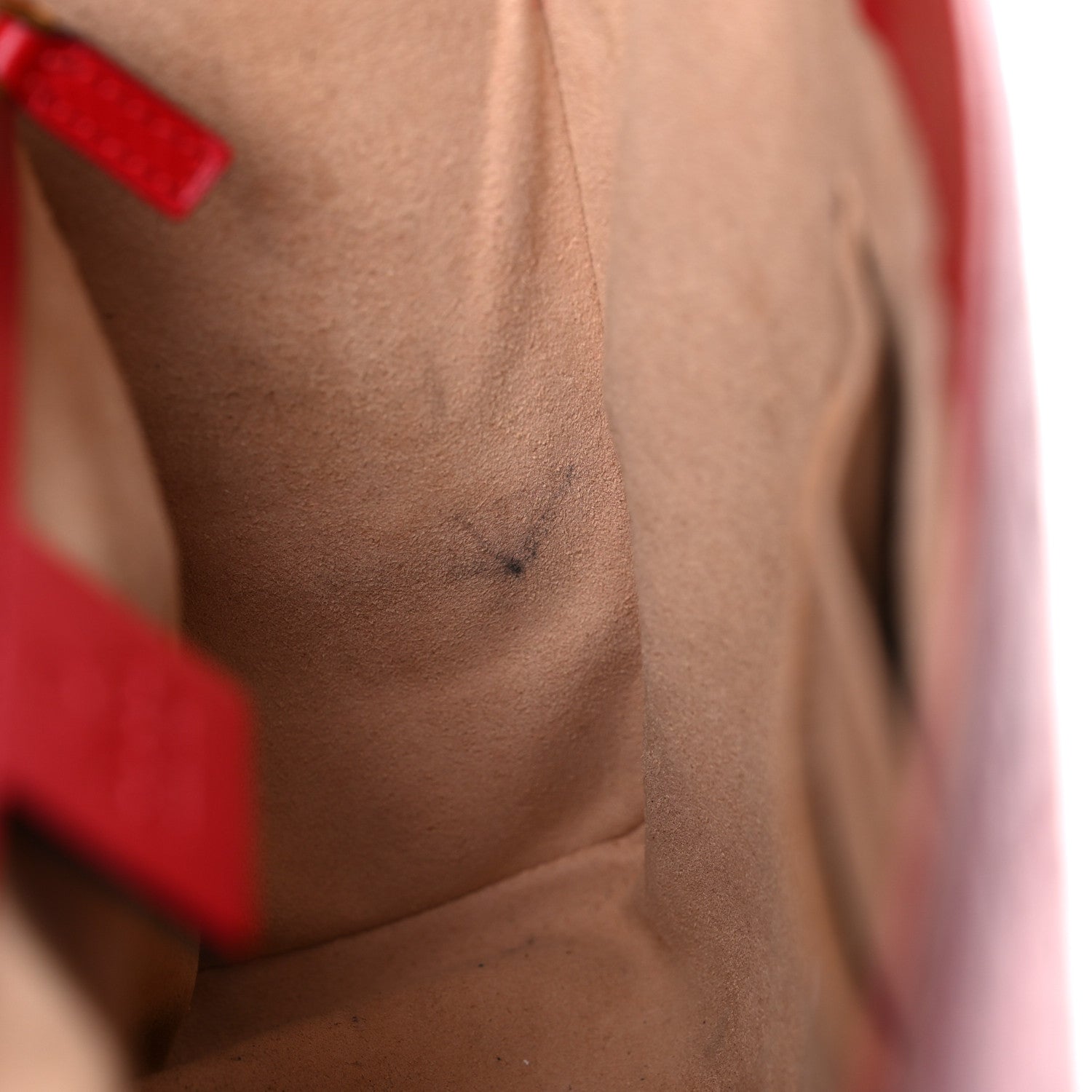 Gucci Guccissima Medium Padlock Shoulder Bag Hibiscus Red 16 of 23