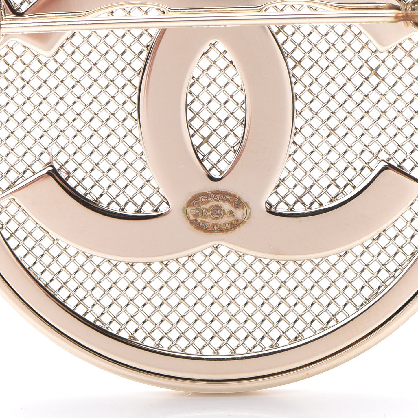 Mesh Circle CC Brooch Gold