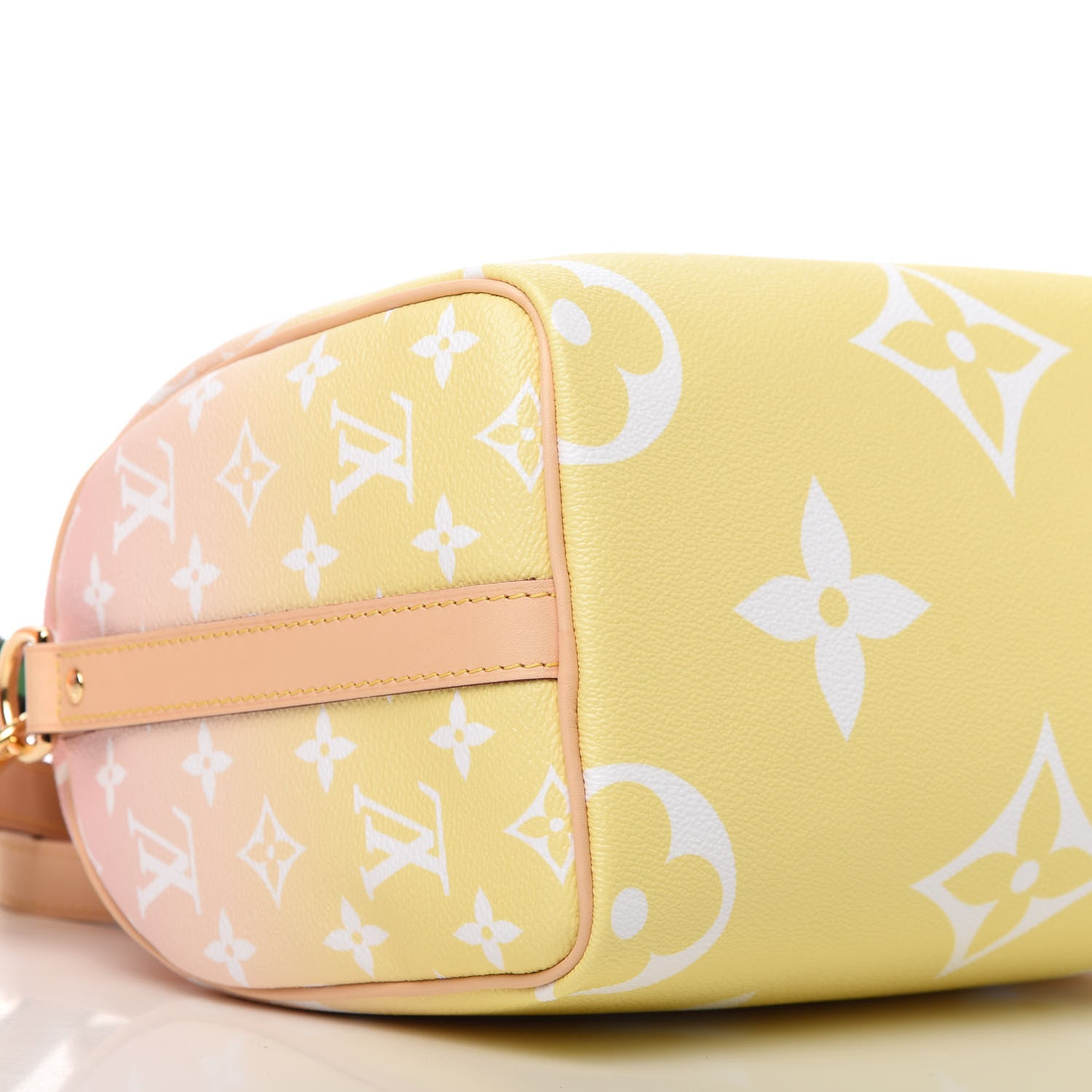Louis Vuitton Monogram Giant By The Pool Speedy Bandouliere 25 Light Pink 6 of 11