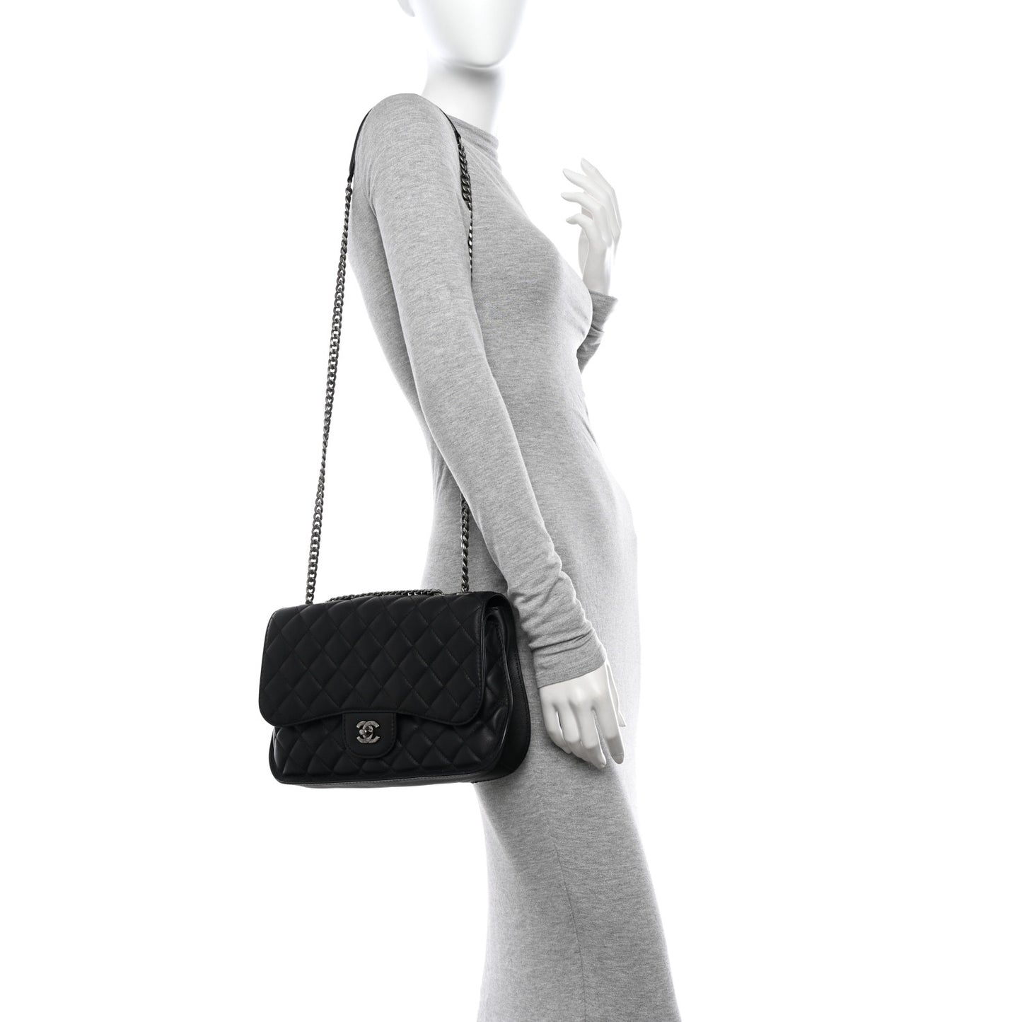 Lambskin Quilted Large Natural CC Flap Black