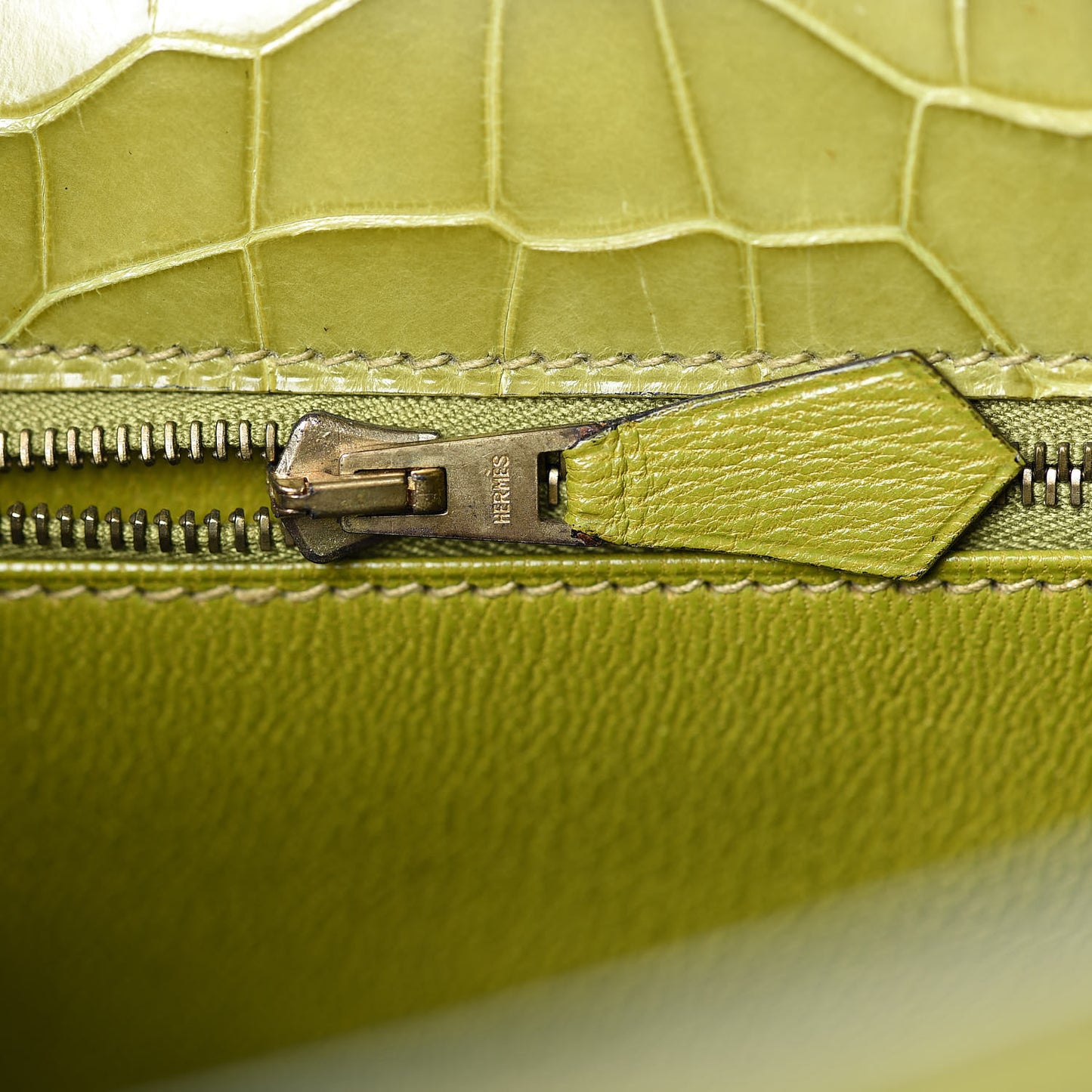 Shiny Alligator Kelly Sellier 32 Vert Chartreuse