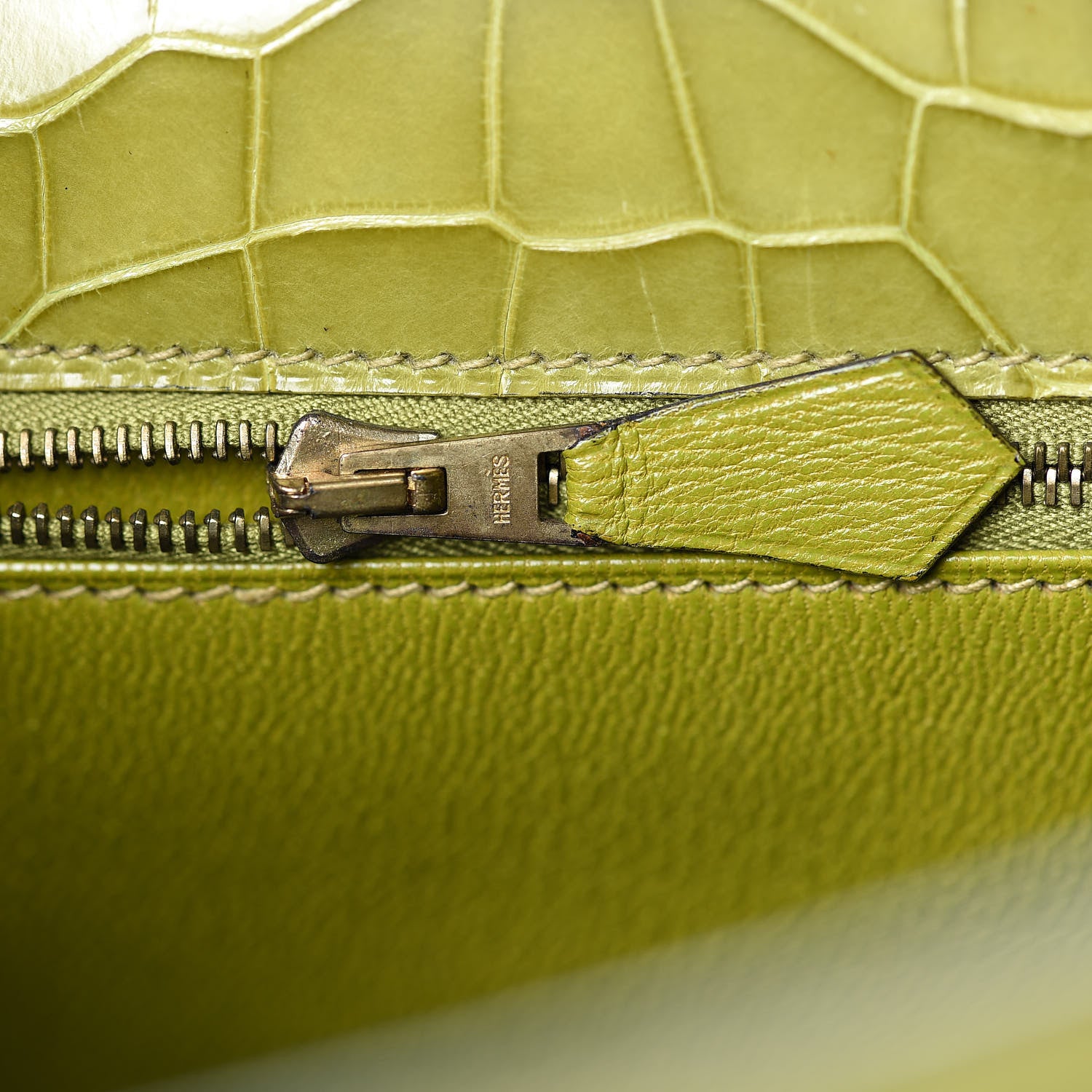 Hermes Shiny Alligator Kelly Sellier 32 Vert Chartreuse 28 of 40