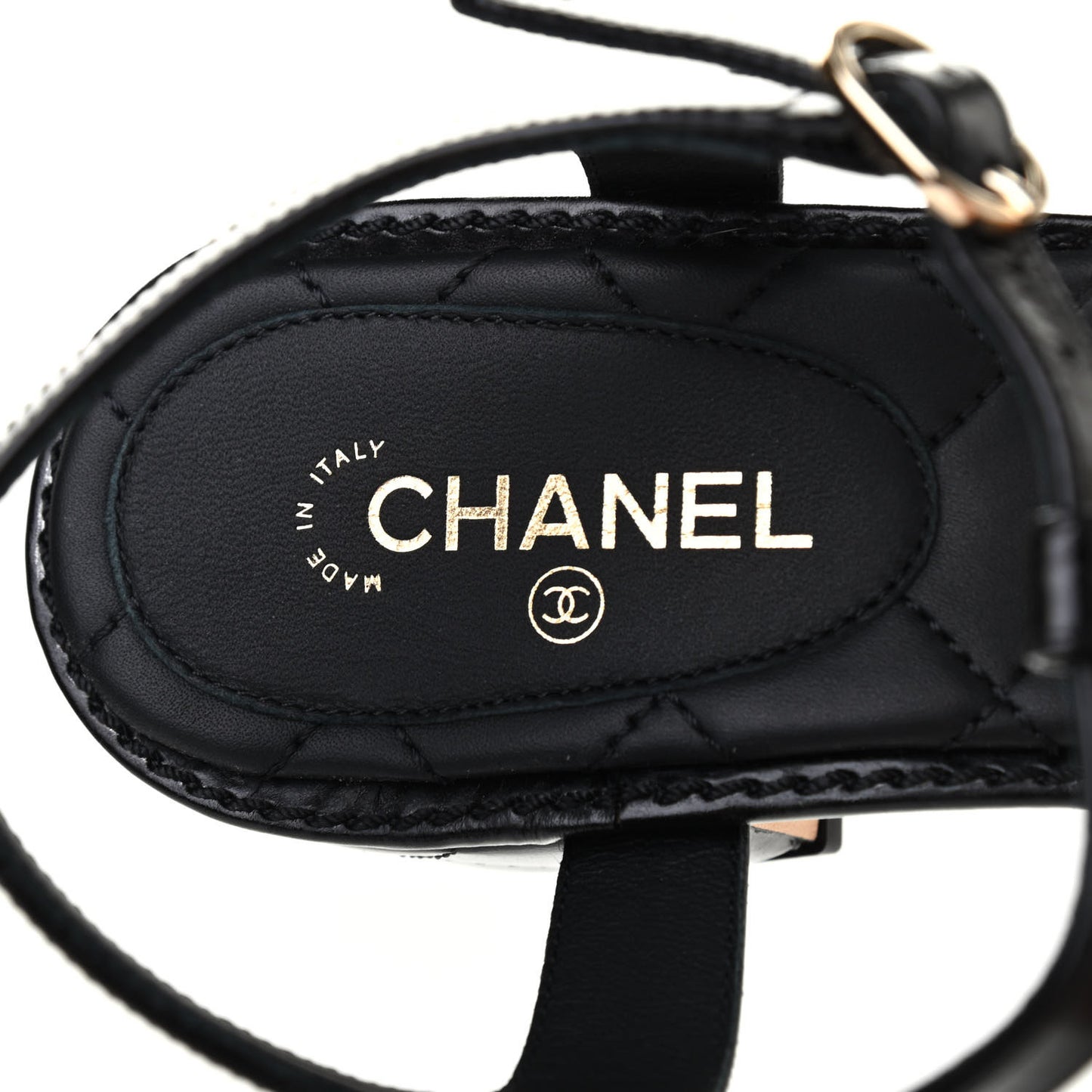 Calfskin Medallion CC Thong Sandals 39 Black
