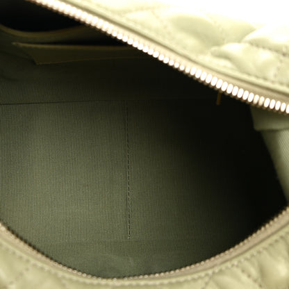 Chanel Shiny Lambskin Quilted Trendy Pockets Hobo Green 5 of 11