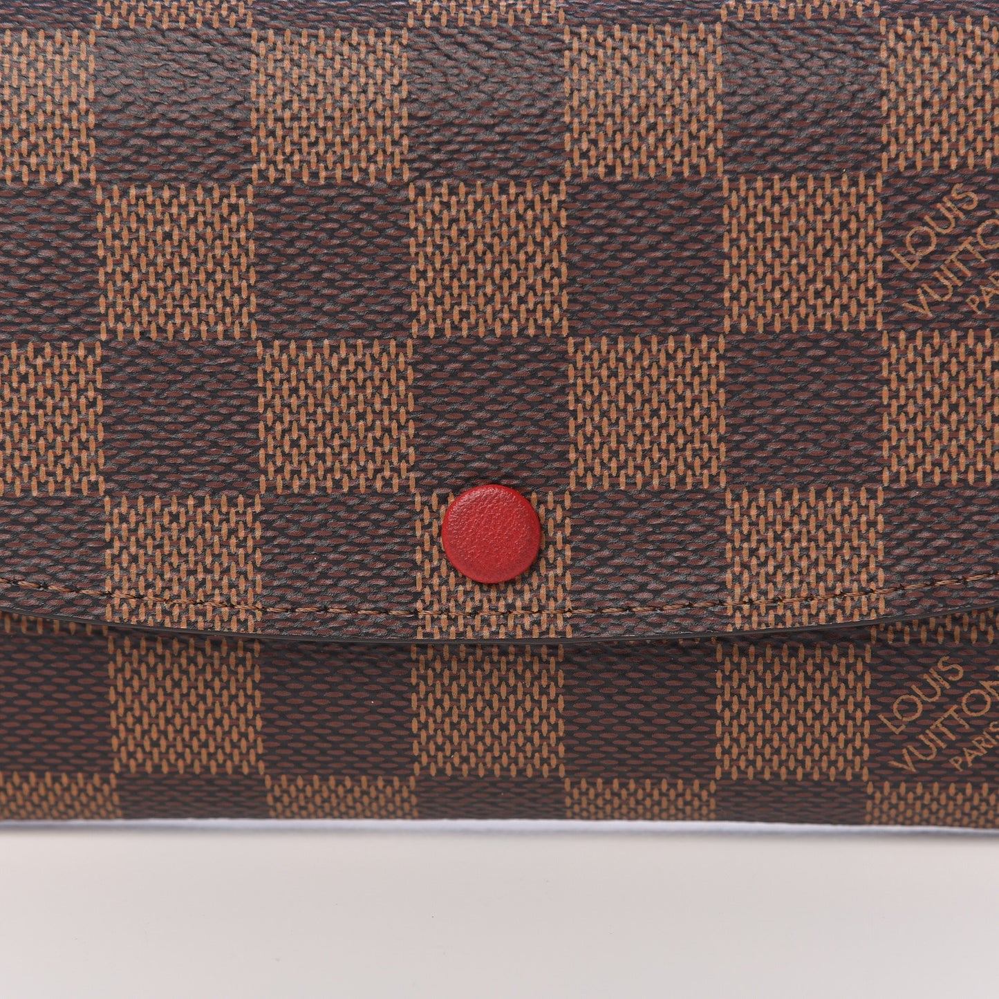 Damier Ebene Emilie Wallet