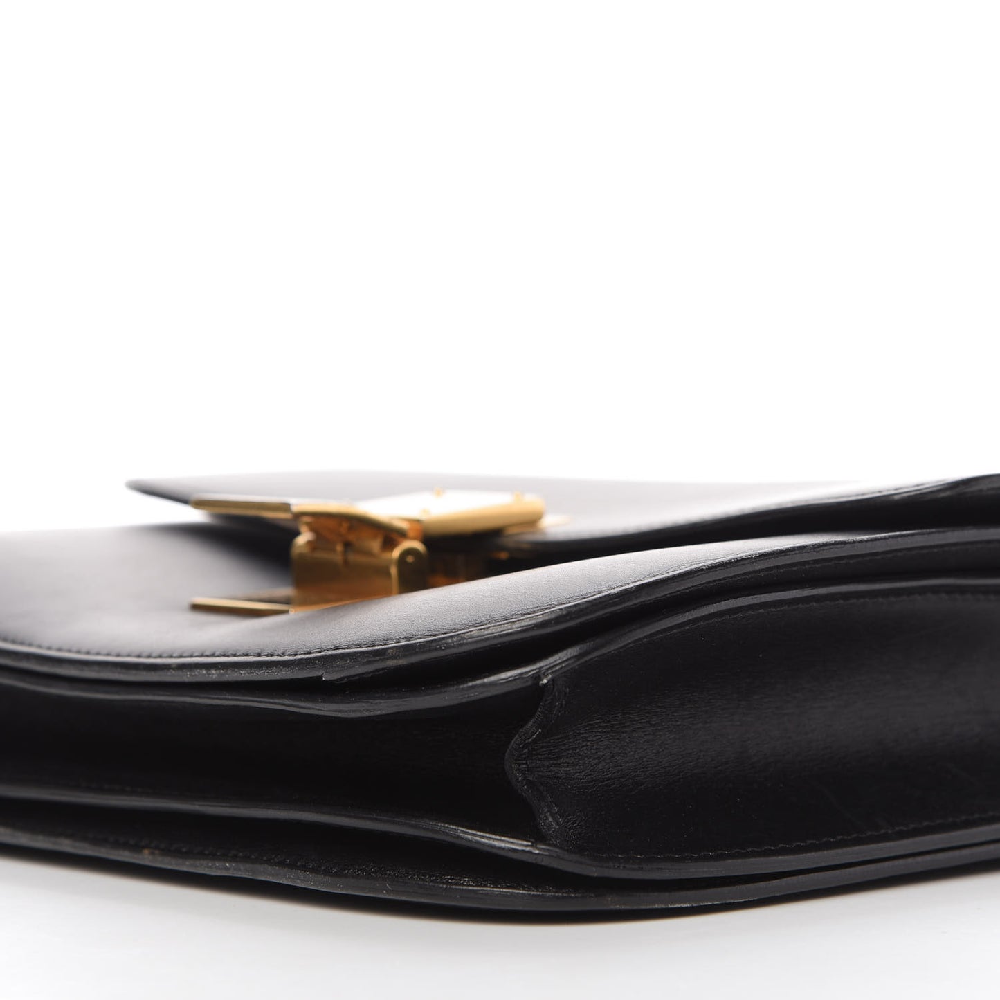 Box Calfskin Medium Classic Box Flap Bag Black