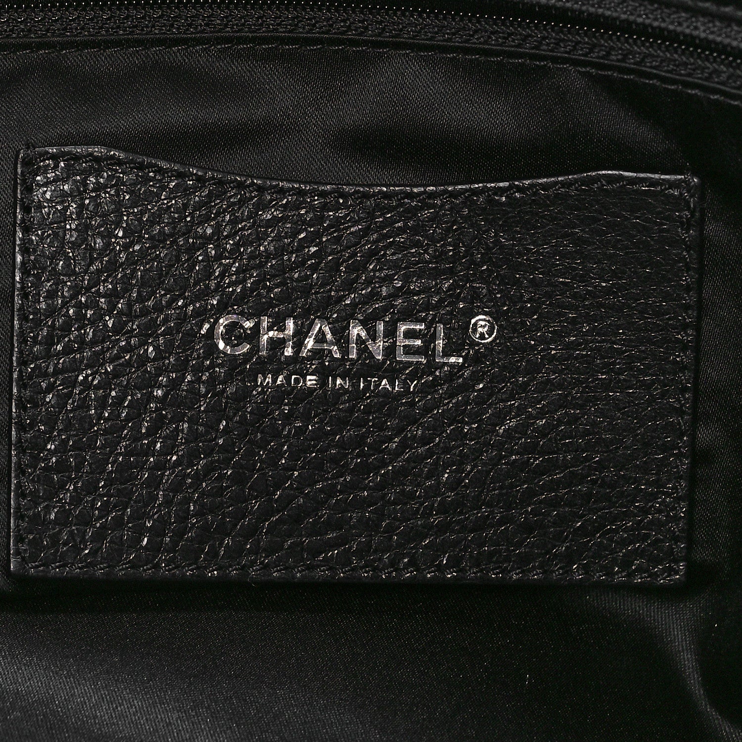 Chanel Glazed Calfskin Large On The Road Tote Black 6 of 9