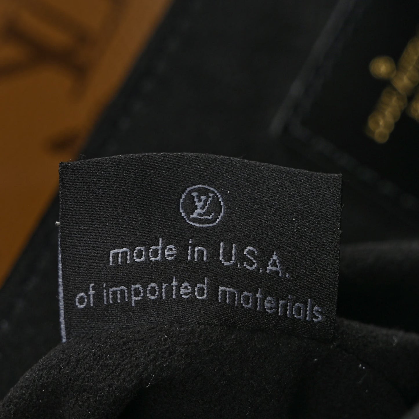 Reverse Monogram Pochette Metis