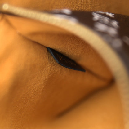 Louis Vuitton Monogram Giant Jungle NéoNoé Caramel 7 of 10