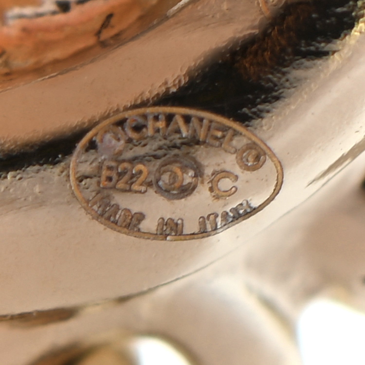 Chanel Pearl CC Heart Drop Earrings Gold 4 of 4