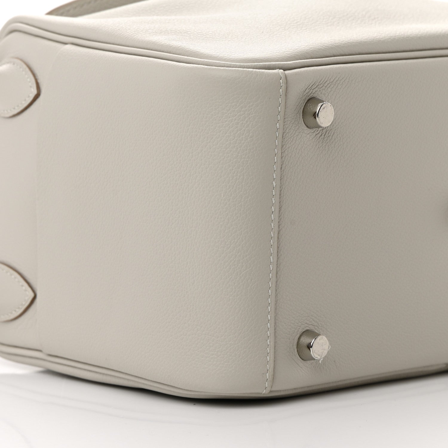 Hermes Evercolor Lindy 26 Gris Perle 9 of 13