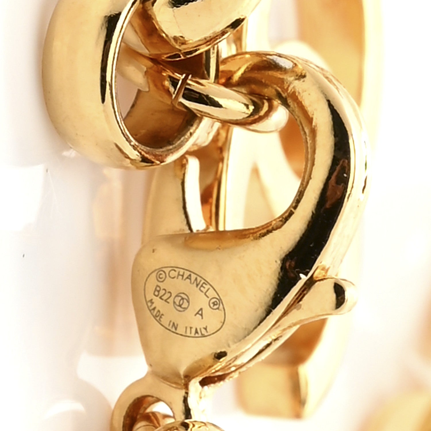 Chanel Metal 31 Rue Cambon Door Long Necklace Gold 8 of 9