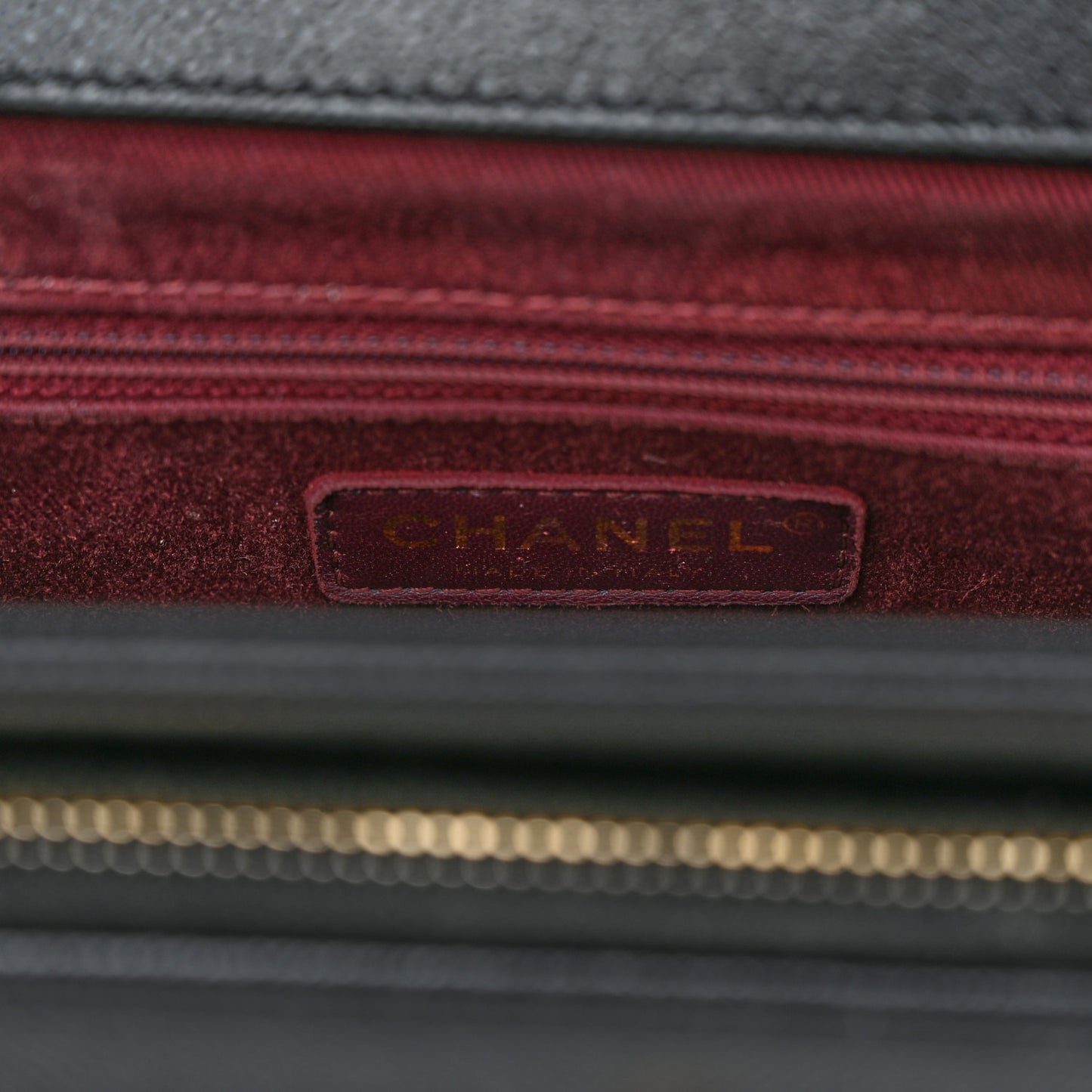 Caviar Quilted Medium Business Affinity Flap Black